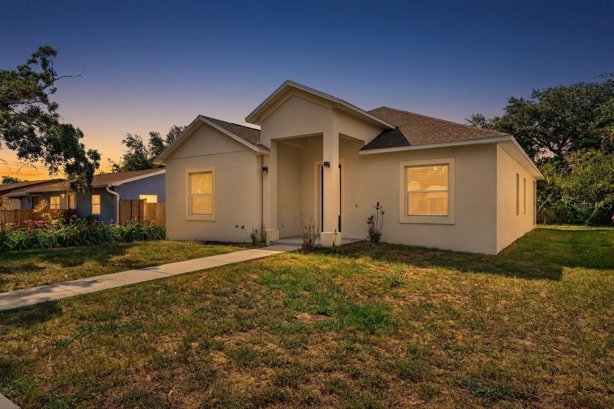 7977 49TH AVE N, ST PETERSBURG, FL