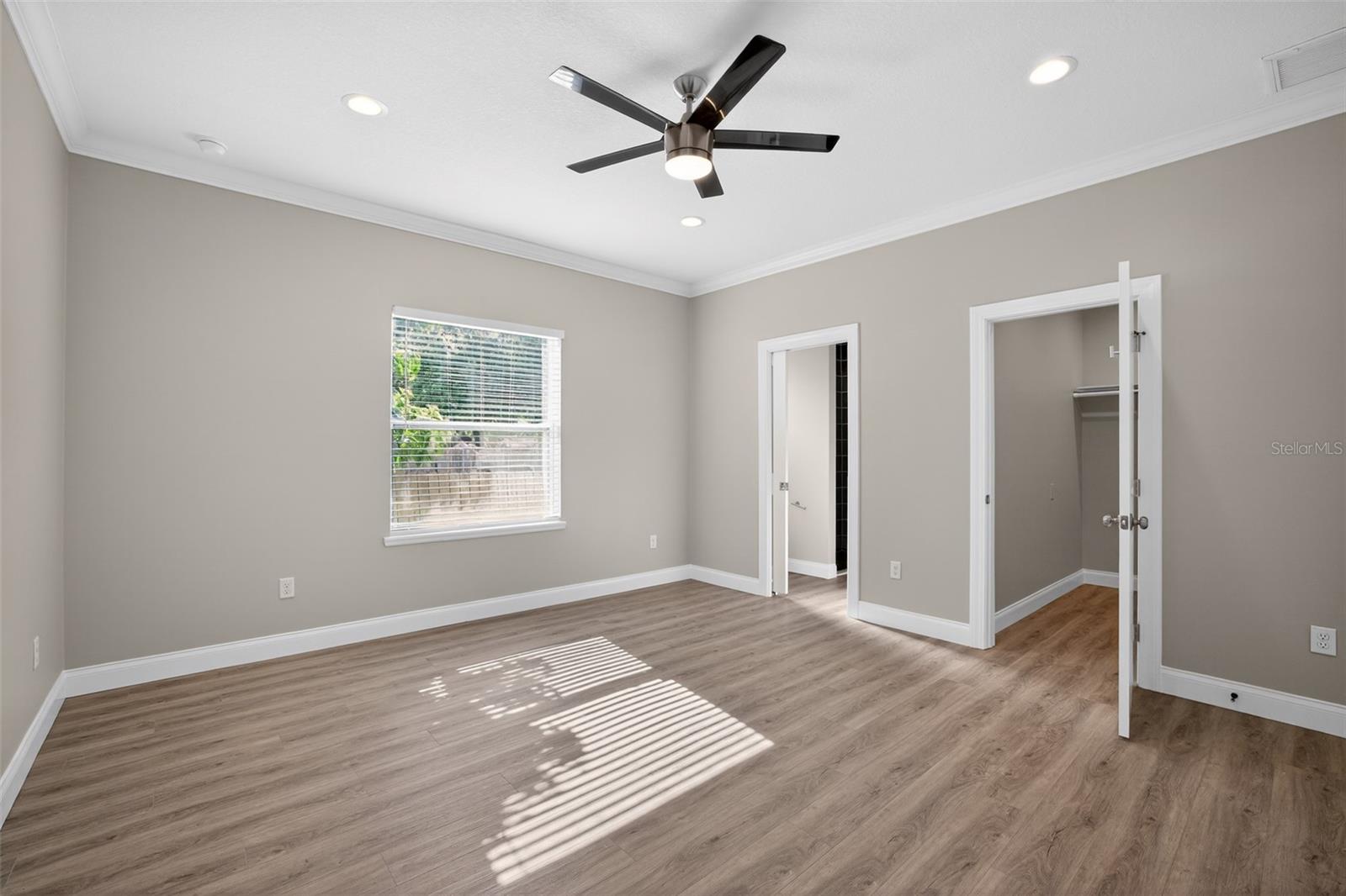7977 49TH AVE N, ST PETERSBURG, FL — photo 22