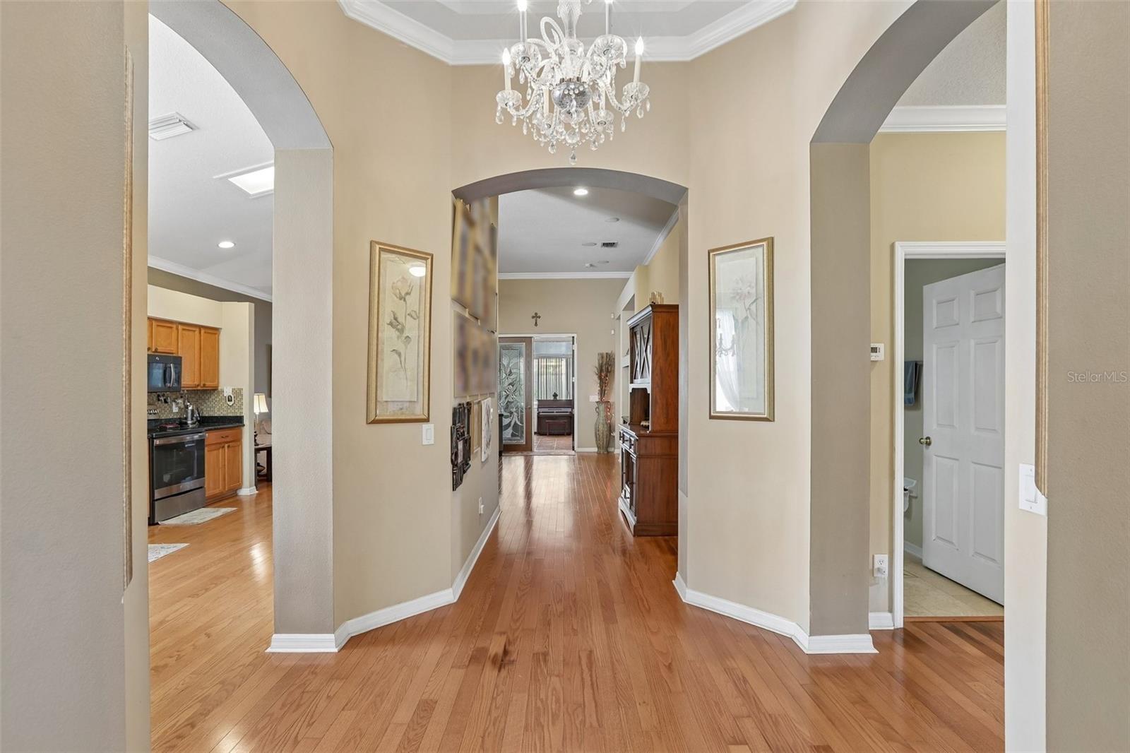 4761 WHISPERING WIND AVE, TAMPA, FL — photo 3