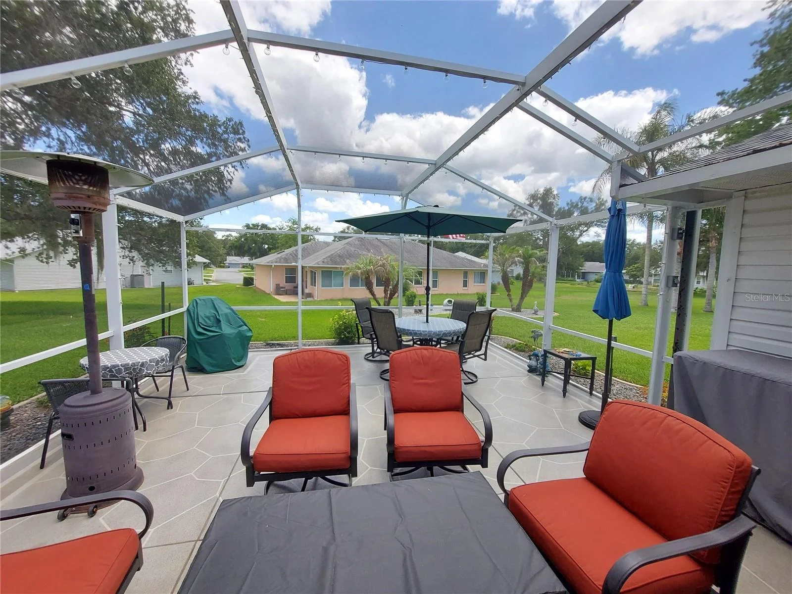 26010 NEWCOMBE CIR, LEESBURG, FL — photo 49