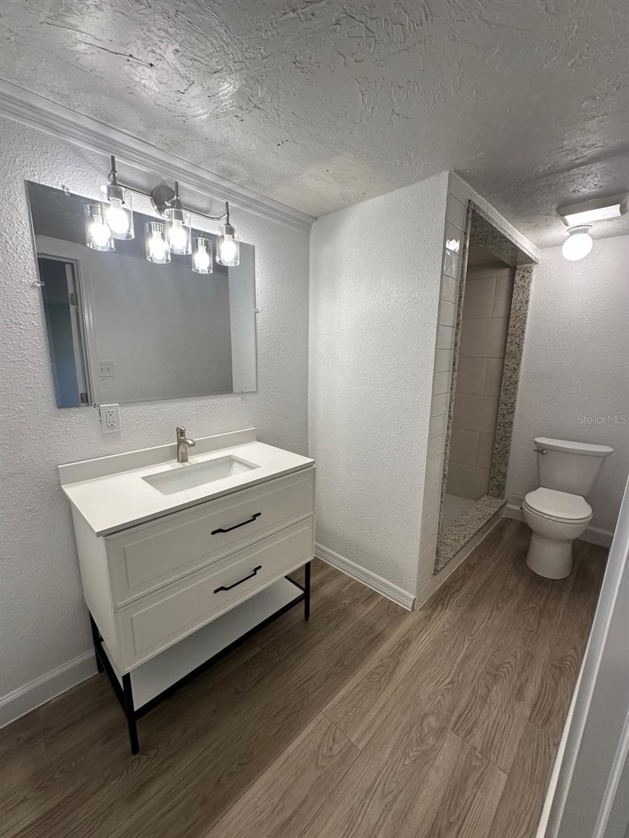 2620 E 33RD AVE, TAMPA, FL — photo 7