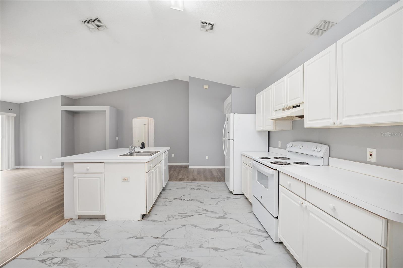 20 PINE COURT LOOP, OCALA, FL — photo 14