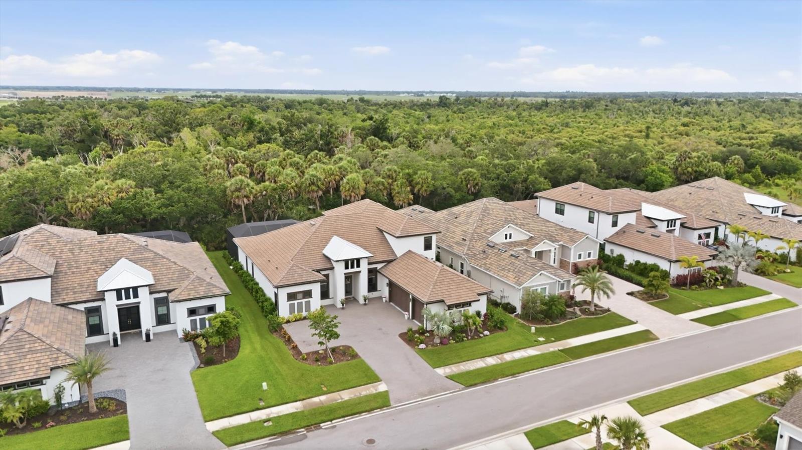 9463 TEQUILA SUNRISE DR, SARASOTA, FL — photo 2