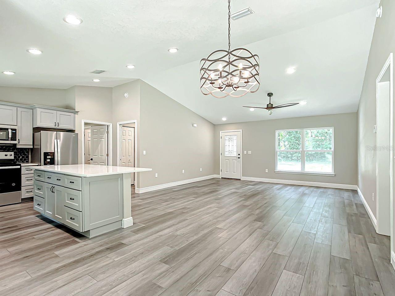 15500* NE 49 PL, WILLISTON, FL — photo 10