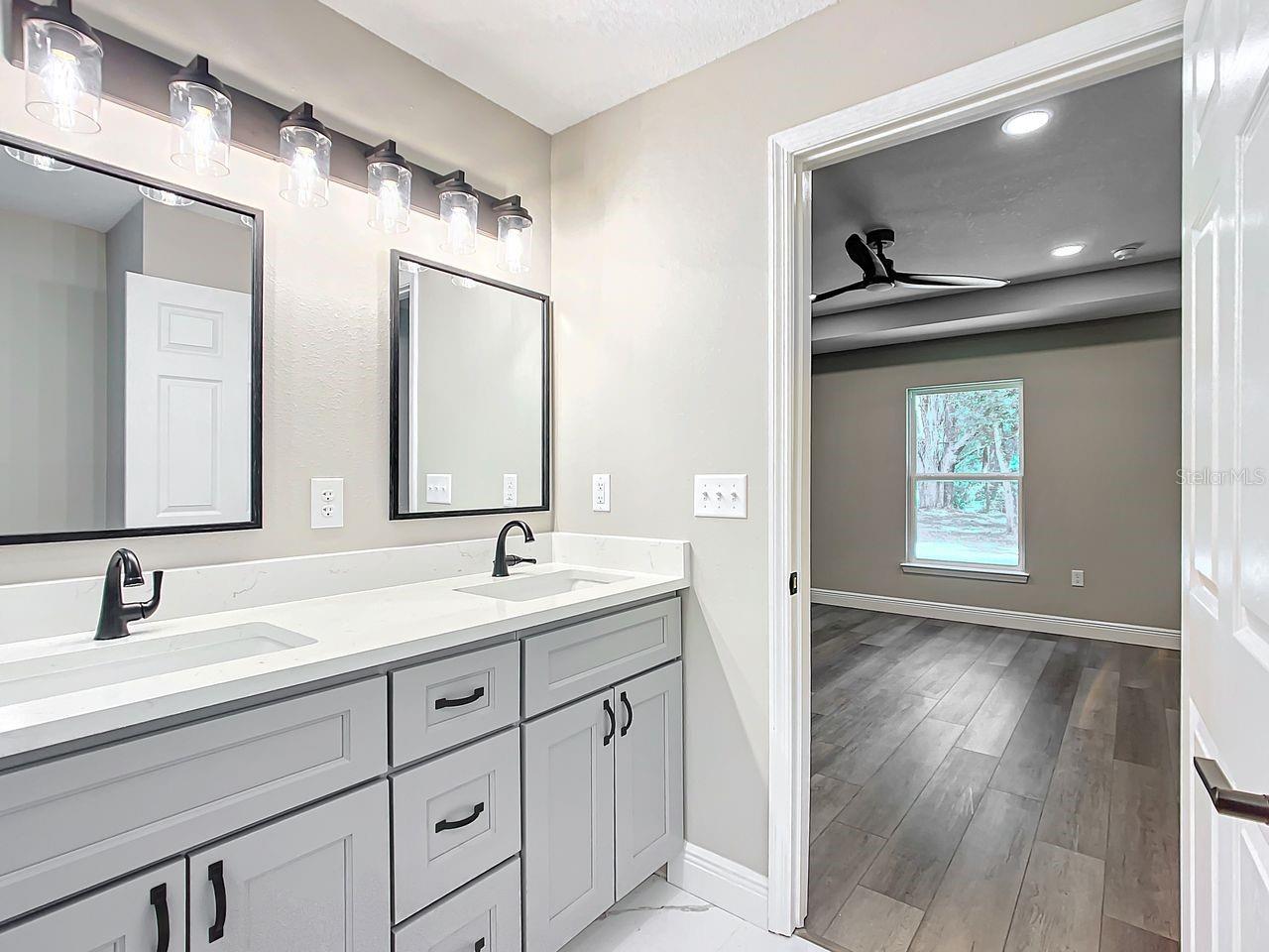 15500* NE 49 PL, WILLISTON, FL — photo 29