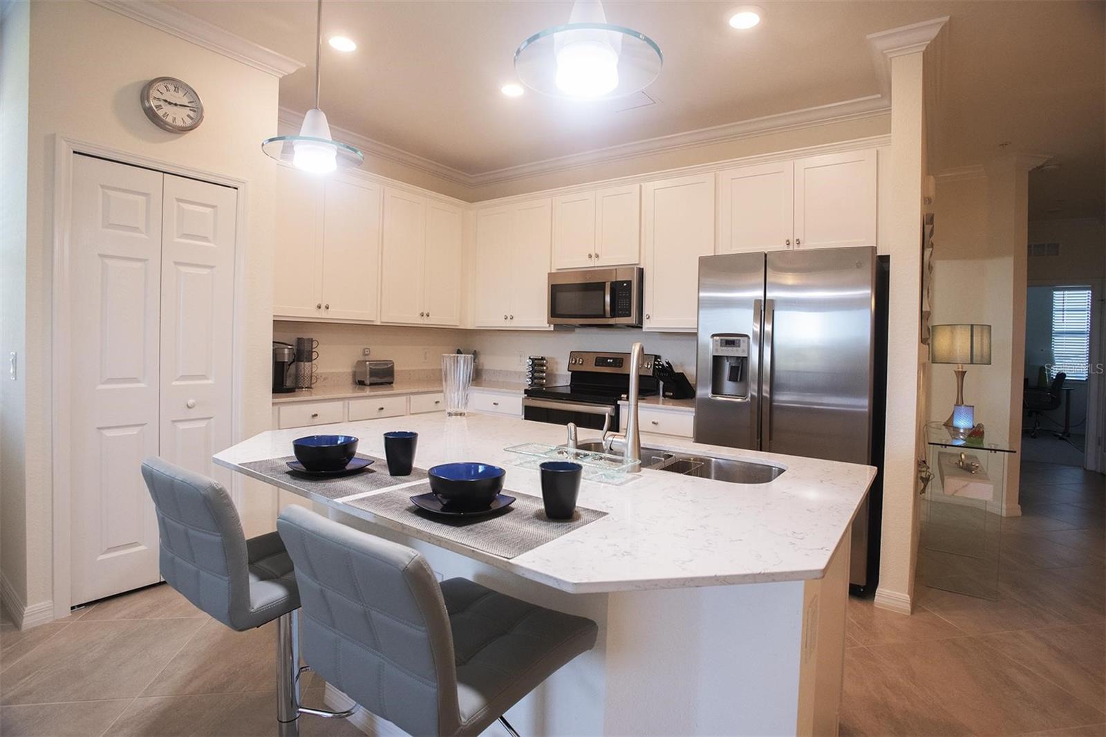 17724 GAWTHROP DR #308, BRADENTON, FL — photo 4