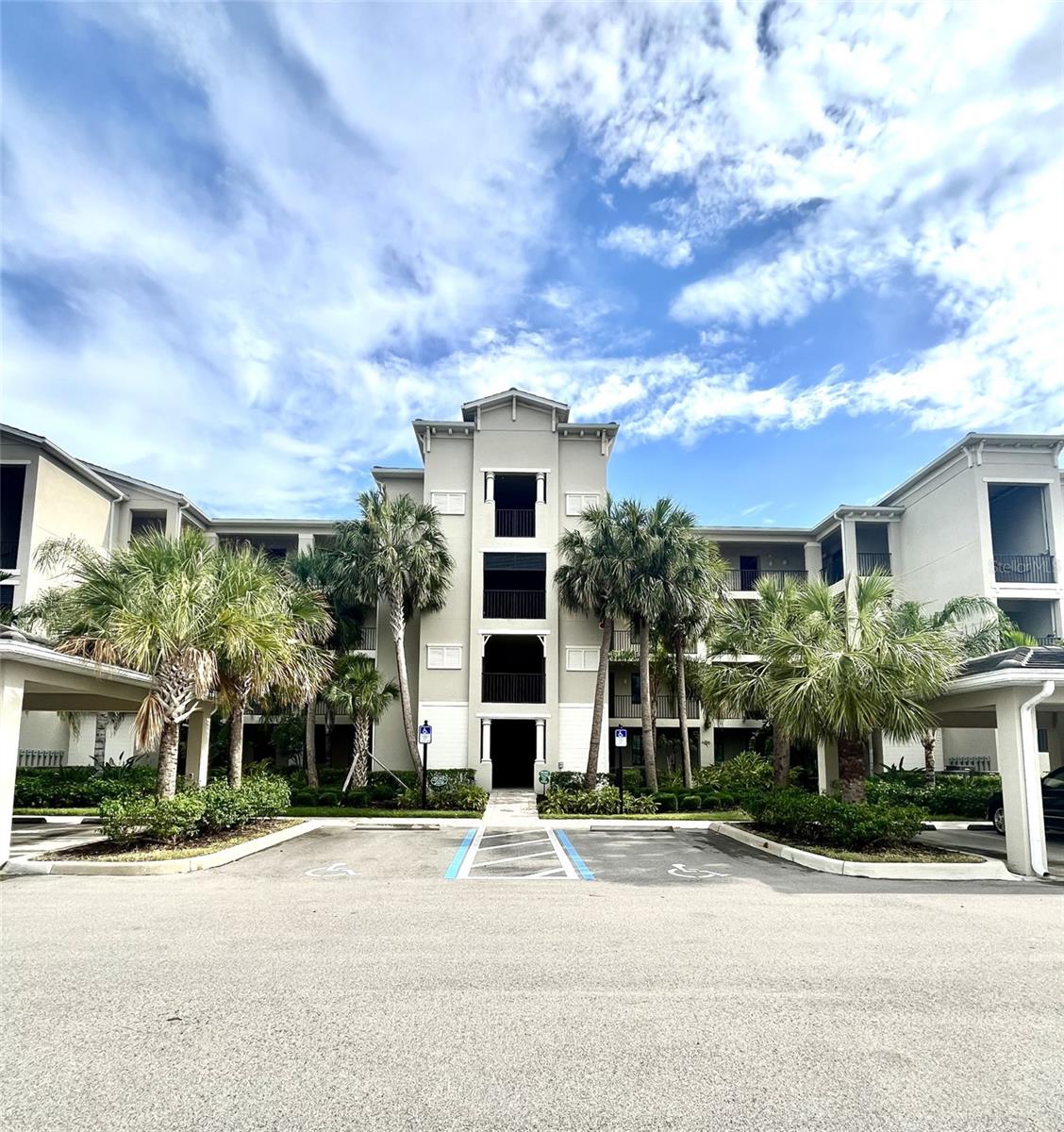 17724 GAWTHROP DR #308, BRADENTON, FL