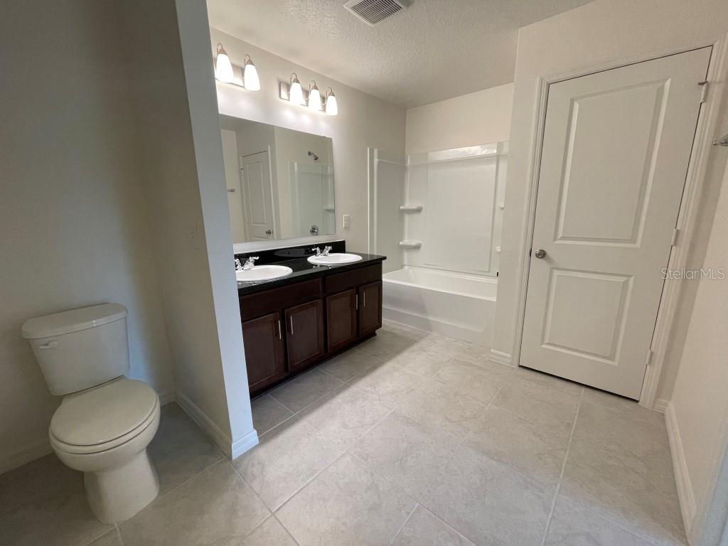 1529 VENICE LN, DAVENPORT, FL — photo 11