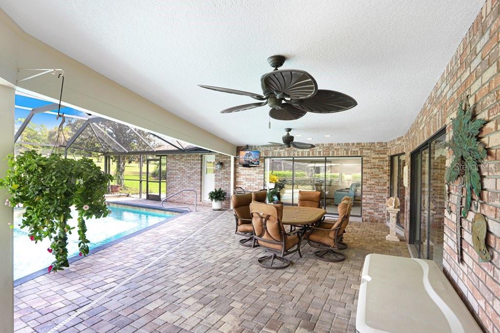 2809 FAIRWAY VIEW DR, VALRICO, FL — photo 33