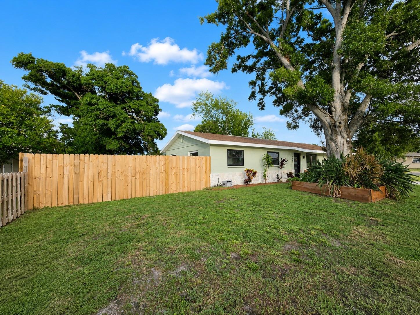 7001 59TH ST N, PINELLAS PARK, FL — photo 40