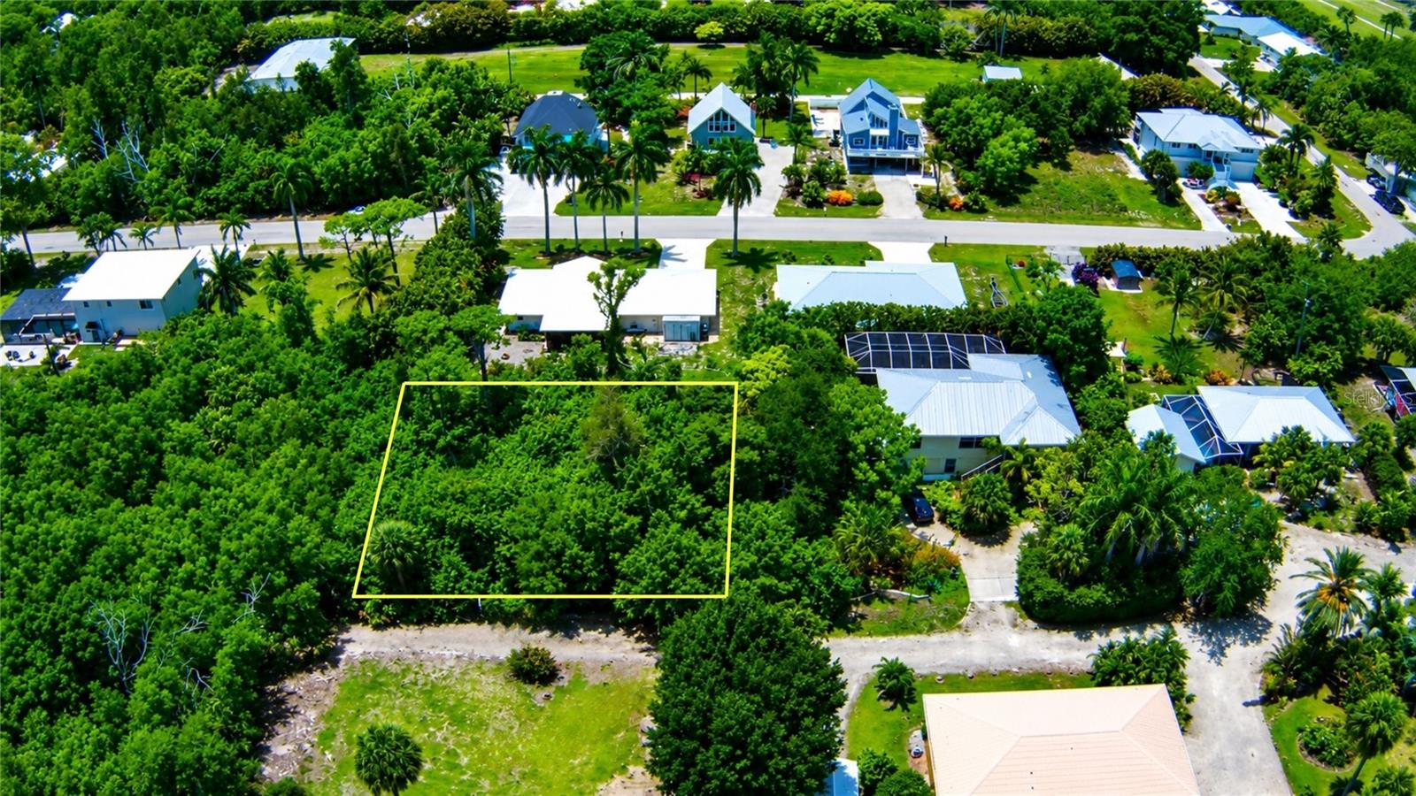 7455 GEORGIANA DR, BOKEELIA, FL — photo 3