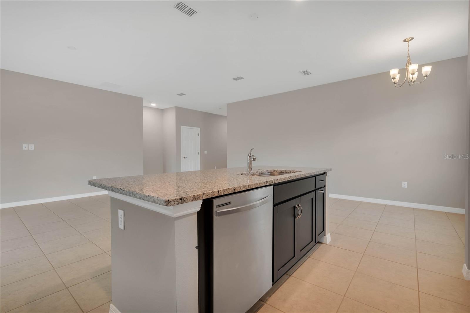 717 CROWN ROSE DR, EAGLE LAKE, FL — photo 15