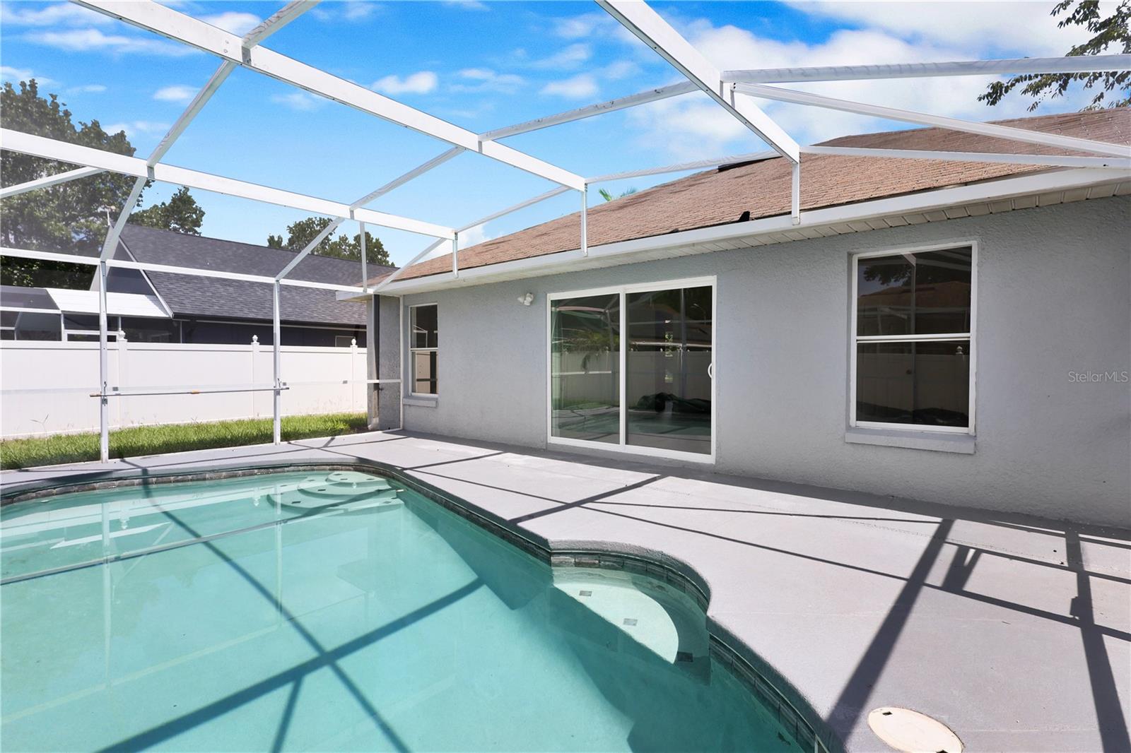 318 WALPOLE LOOP, DAVENPORT, FL — photo 2