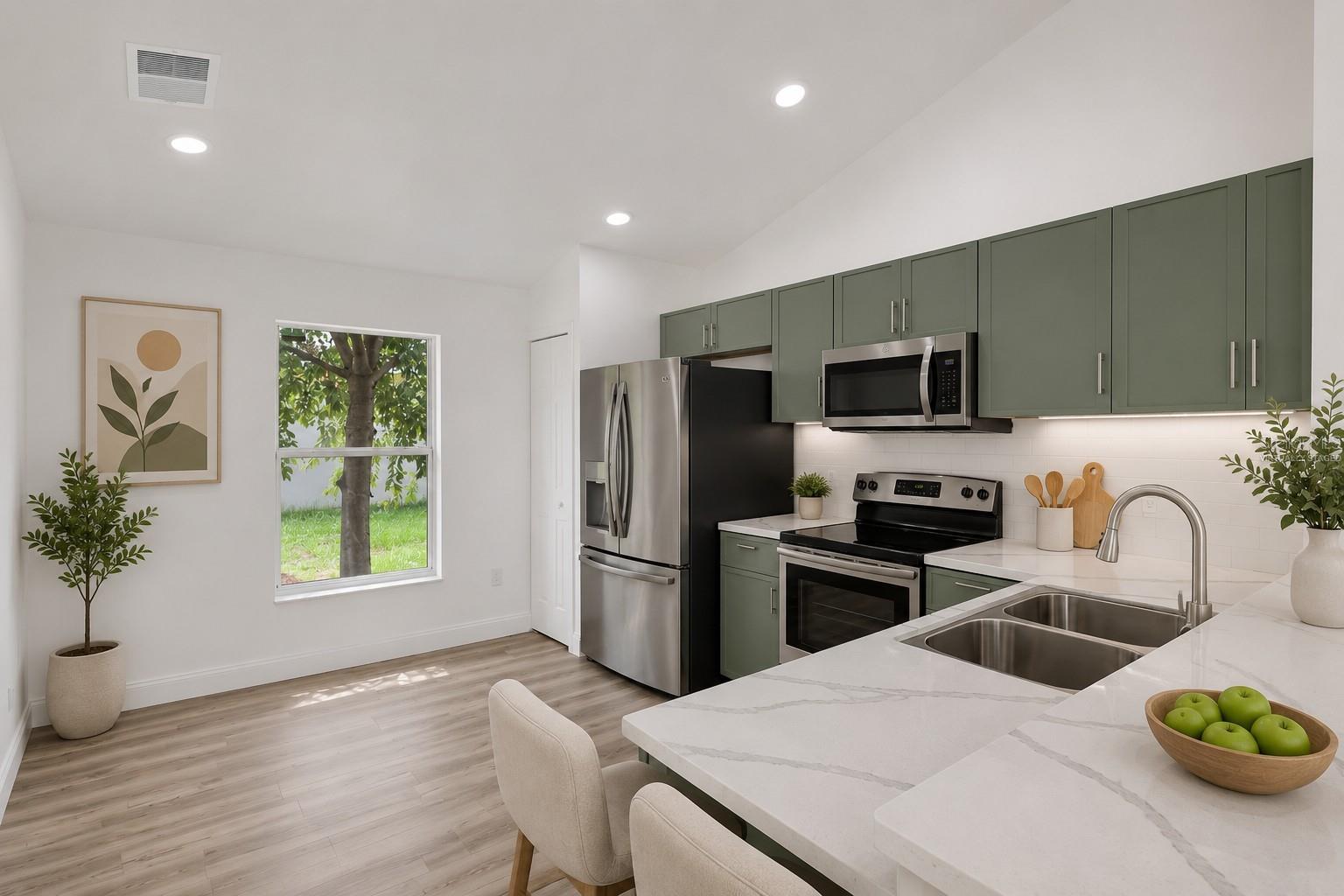 318 WALPOLE LOOP, DAVENPORT, FL — photo 7