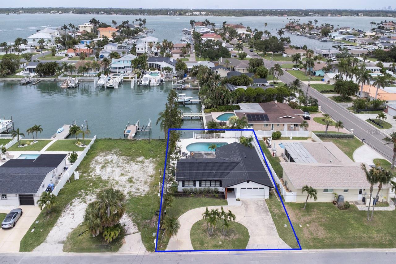 12125 6TH ST E, TREASURE ISLAND, FL — photo 48