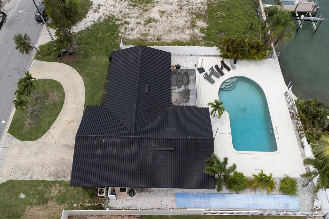 12125 6TH ST E, TREASURE ISLAND, FL — photo 51