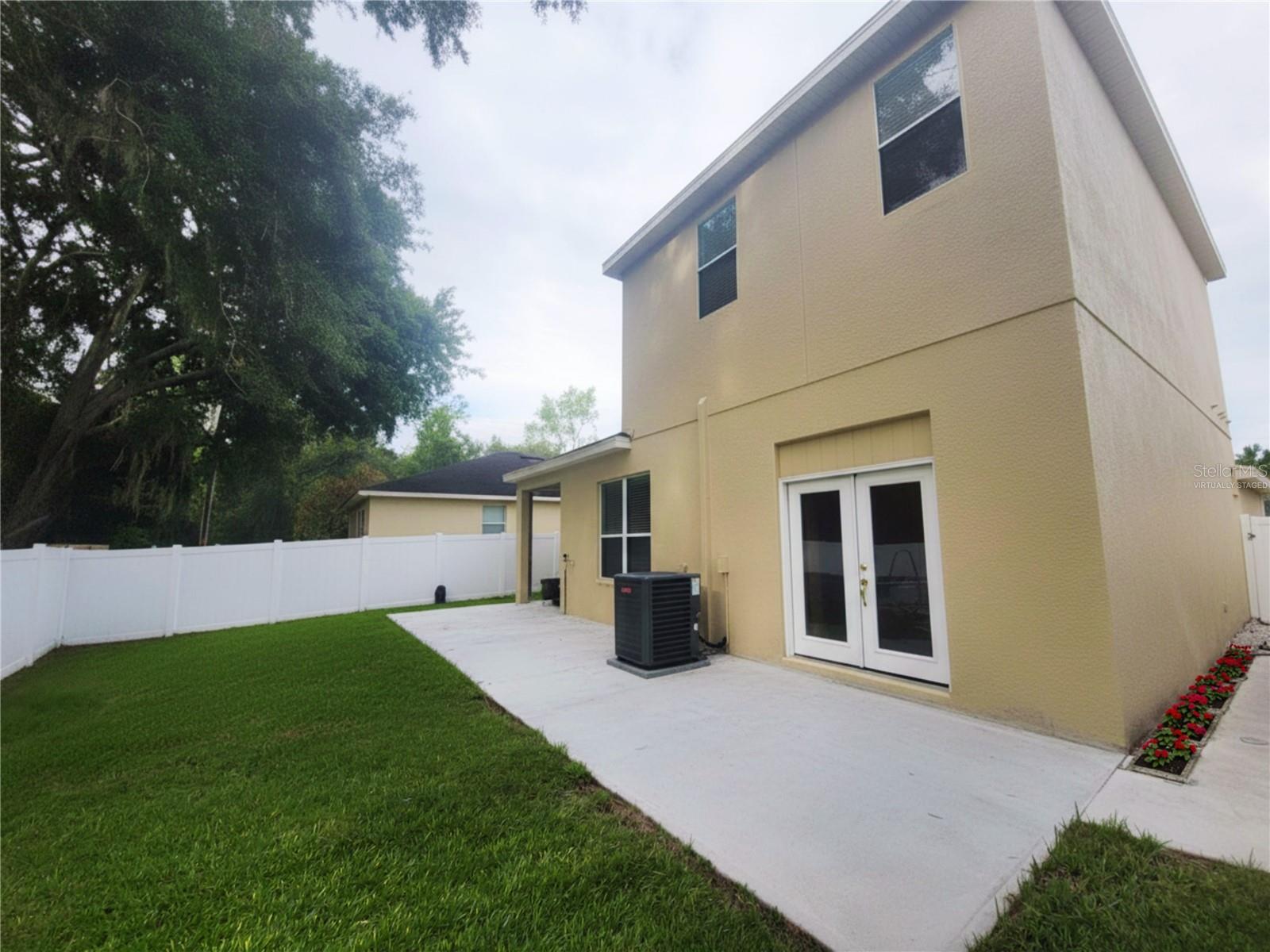 8604 TIDAL BREEZE DR, RIVERVIEW, FL — photo 5