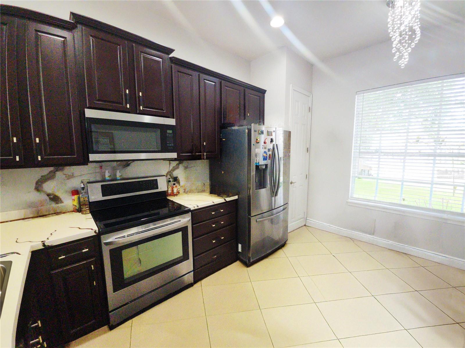 8604 TIDAL BREEZE DR, RIVERVIEW, FL — photo 11