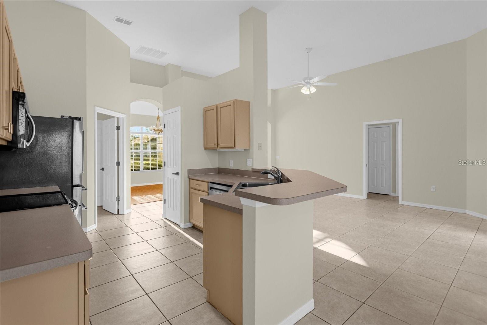 13131 LUXBURY LOOP, ORLANDO, FL — photo 8