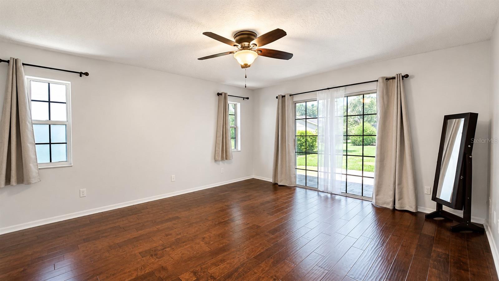 6441 SILVER OAKS DR, ZEPHYRHILLS, FL — photo 16