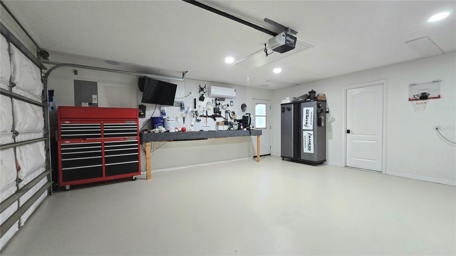 6441 SILVER OAKS DR, ZEPHYRHILLS, FL — photo 27