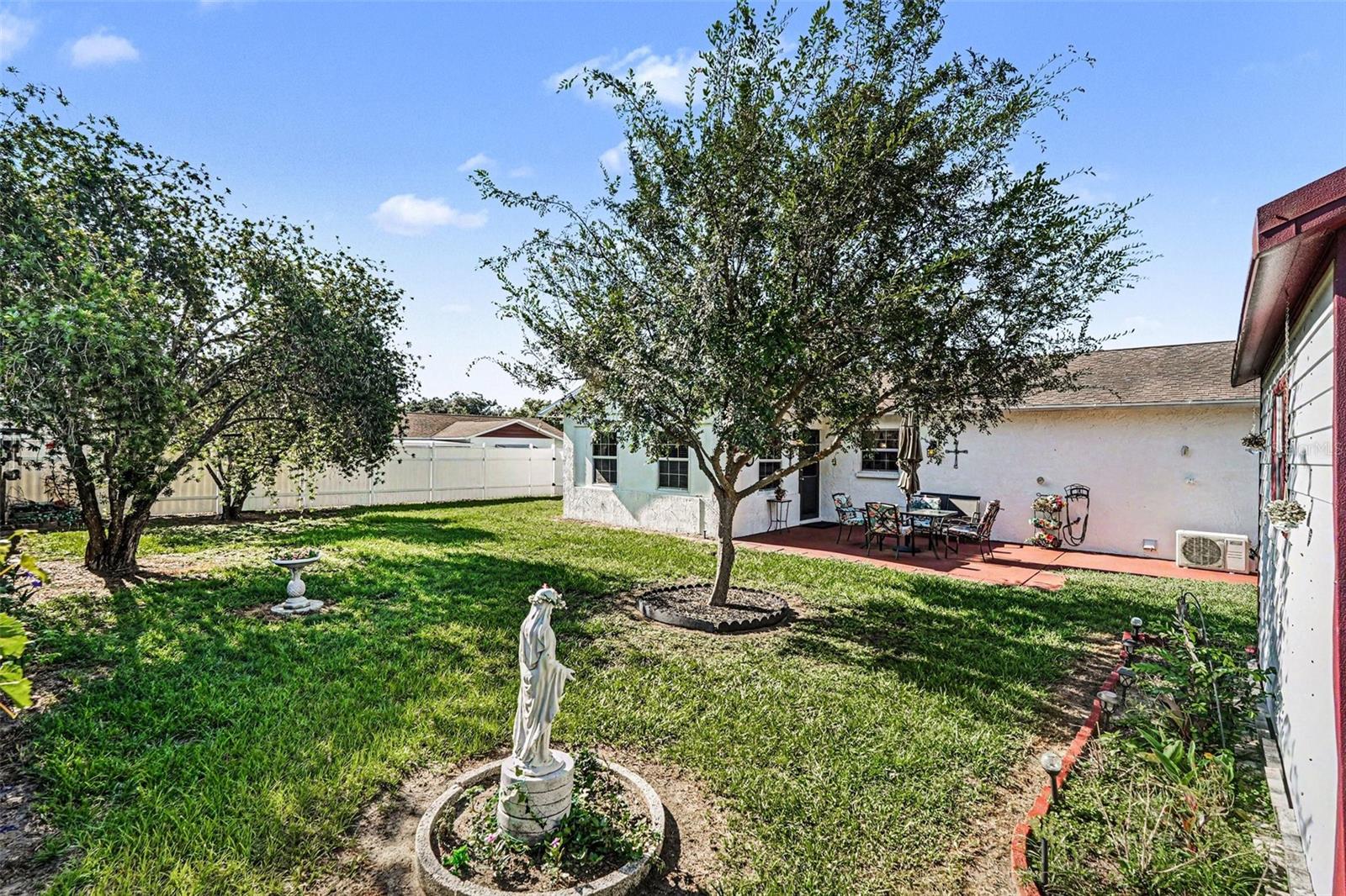 38619 TRELLIS AVE, ZEPHYRHILLS, FL — photo 29