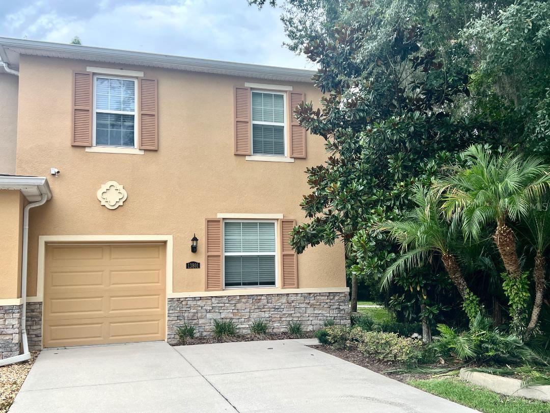 , TAMPA, FL