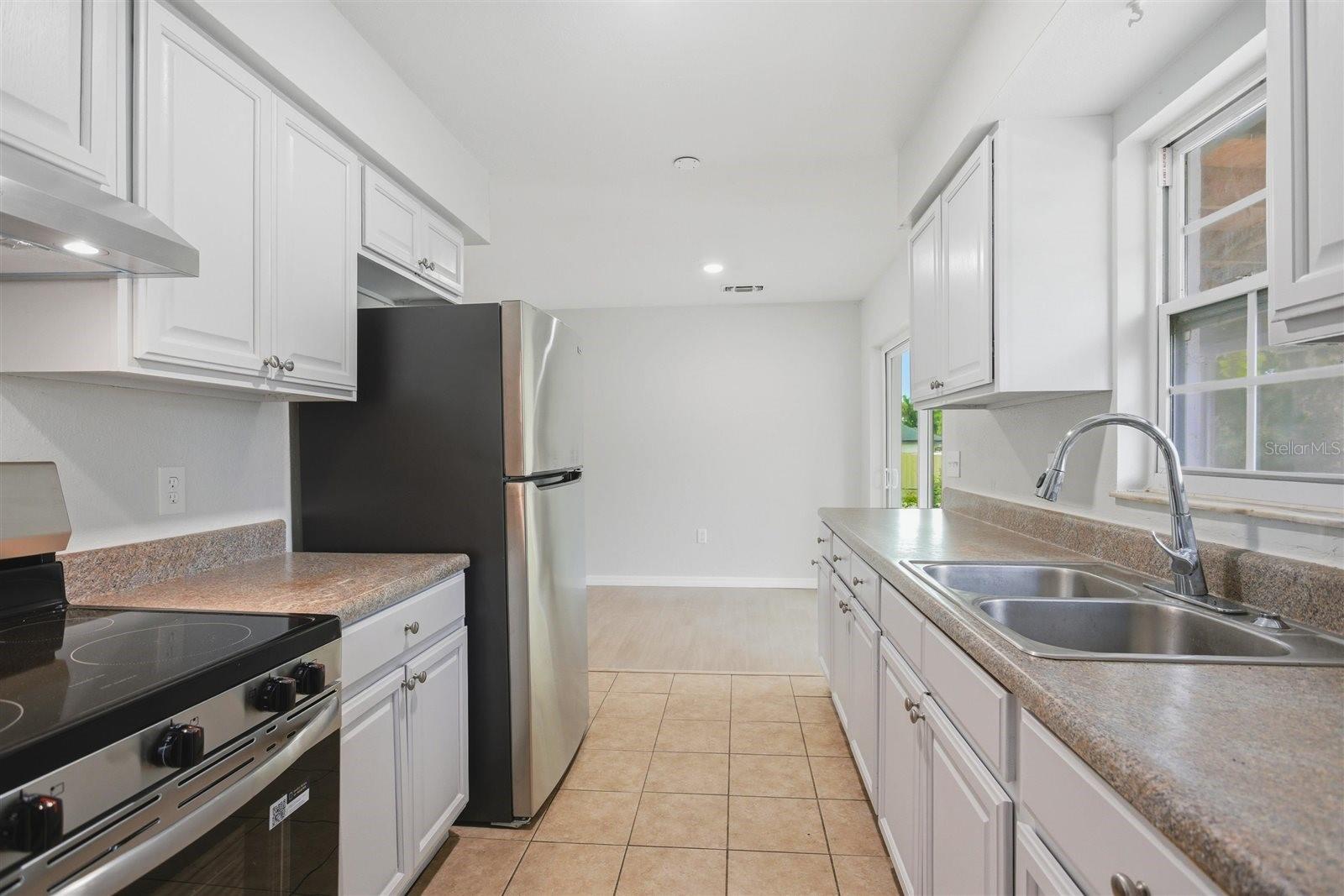 322 LITTLE ROCK CT, OCOEE, FL — photo 4