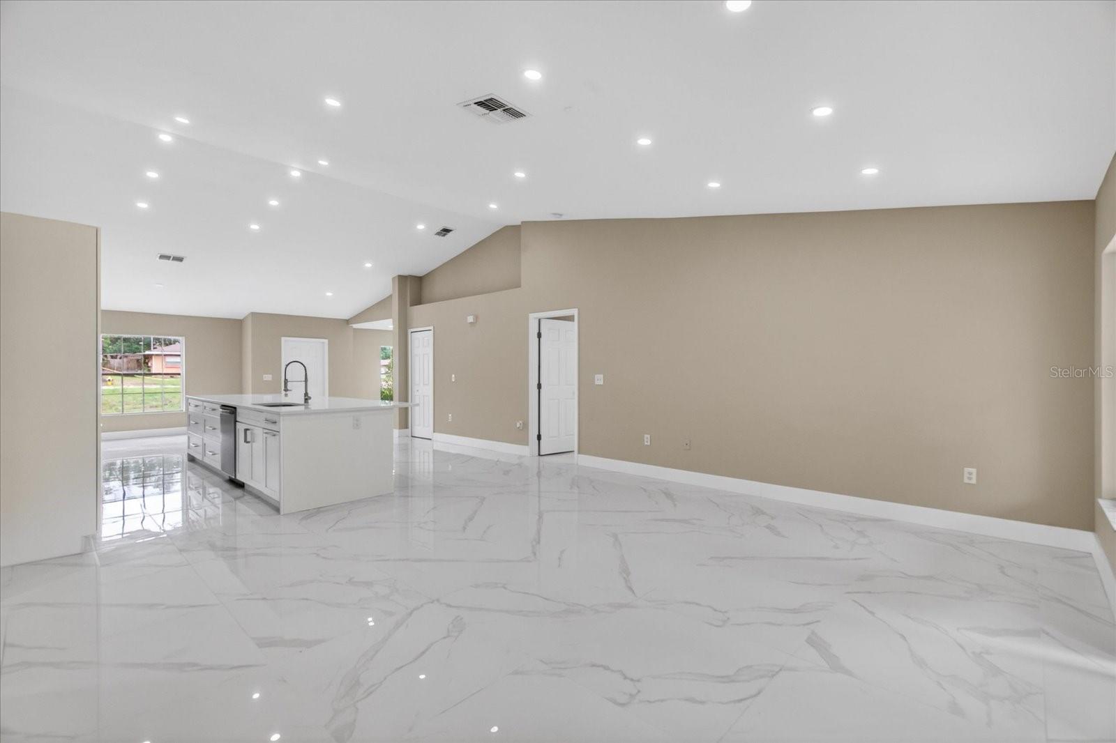 12783 LINDEN DR, SPRING HILL, FL — photo 18