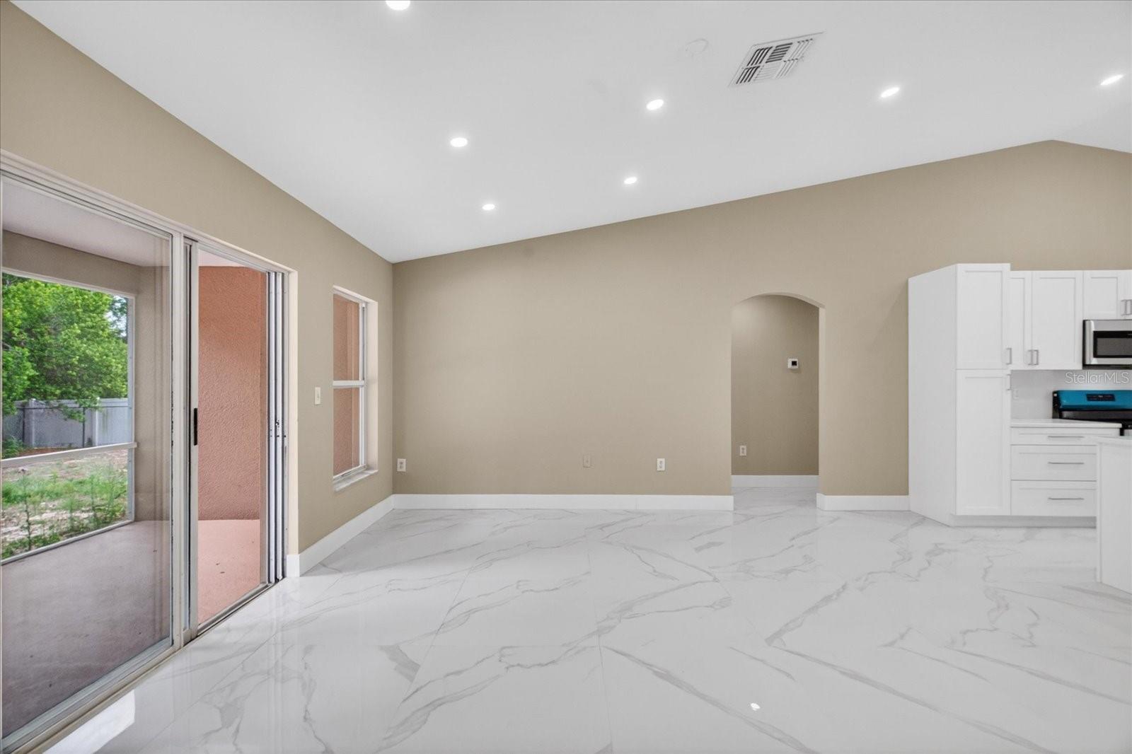 12783 LINDEN DR, SPRING HILL, FL — photo 20