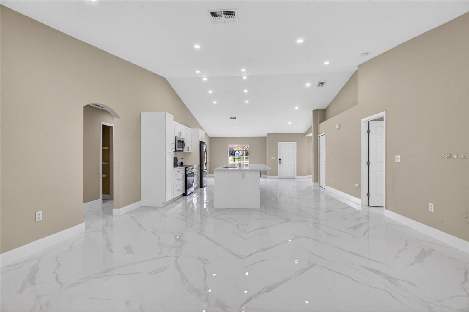 12783 LINDEN DR, SPRING HILL, FL — photo 21