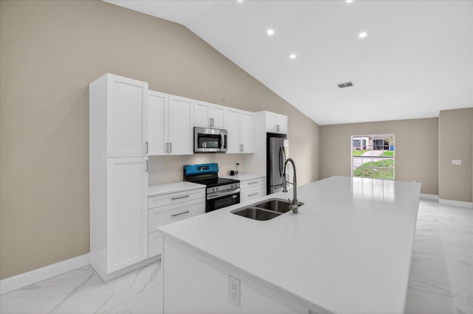 12783 LINDEN DR, SPRING HILL, FL — photo 22