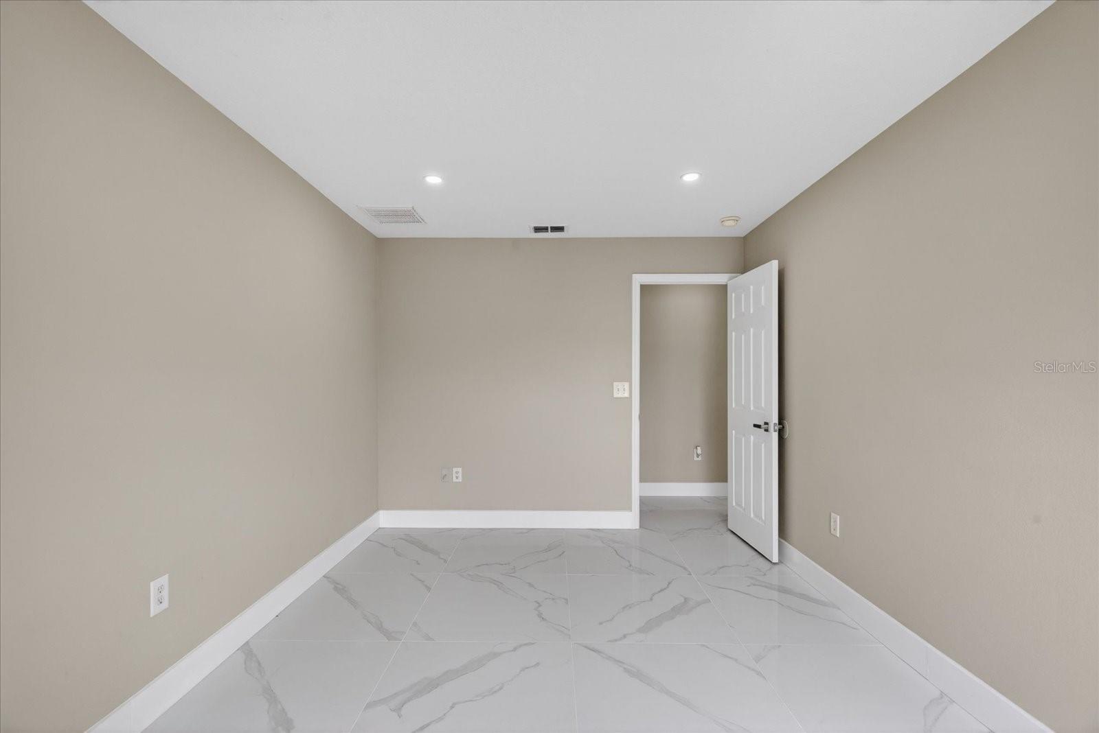 12783 LINDEN DR, SPRING HILL, FL — photo 38