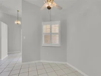 701 GLEN OAKS DR — photo 10