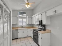 701 GLEN OAKS DR — photo 11