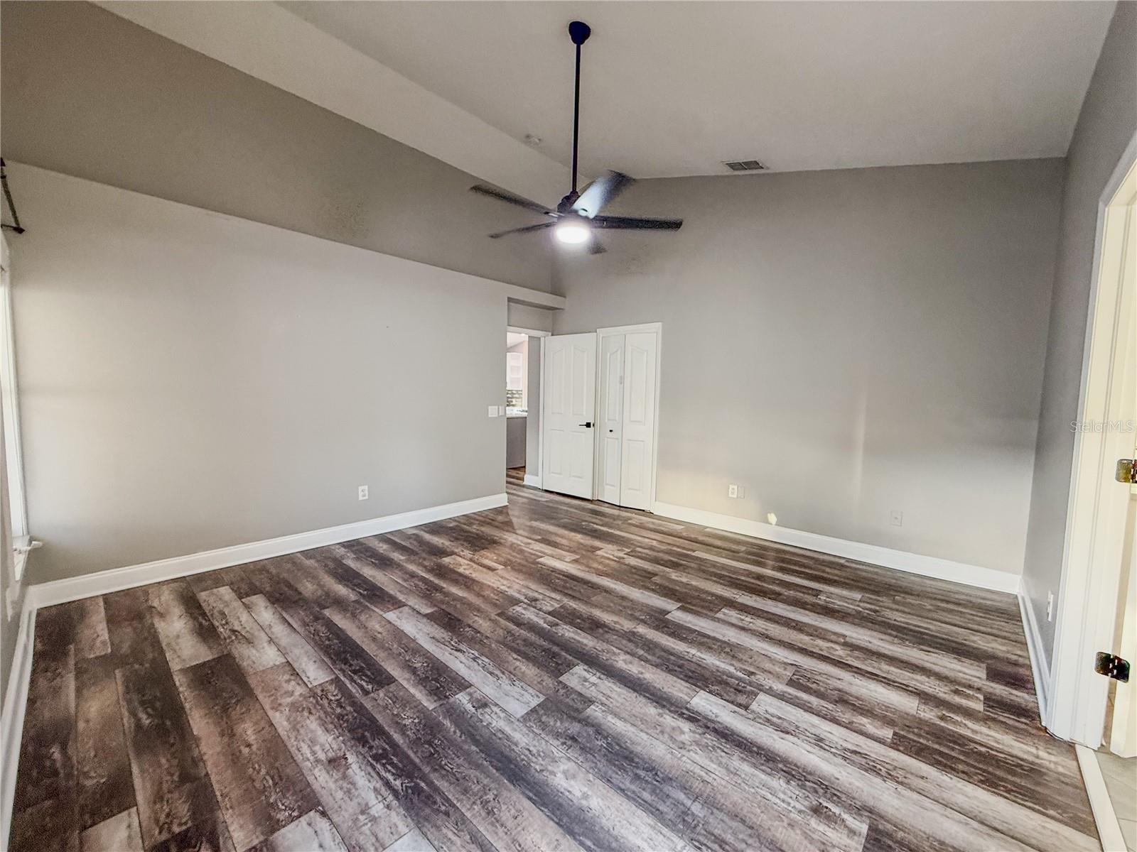 8608 FAWN CREEK DR, TAMPA, FL — photo 25