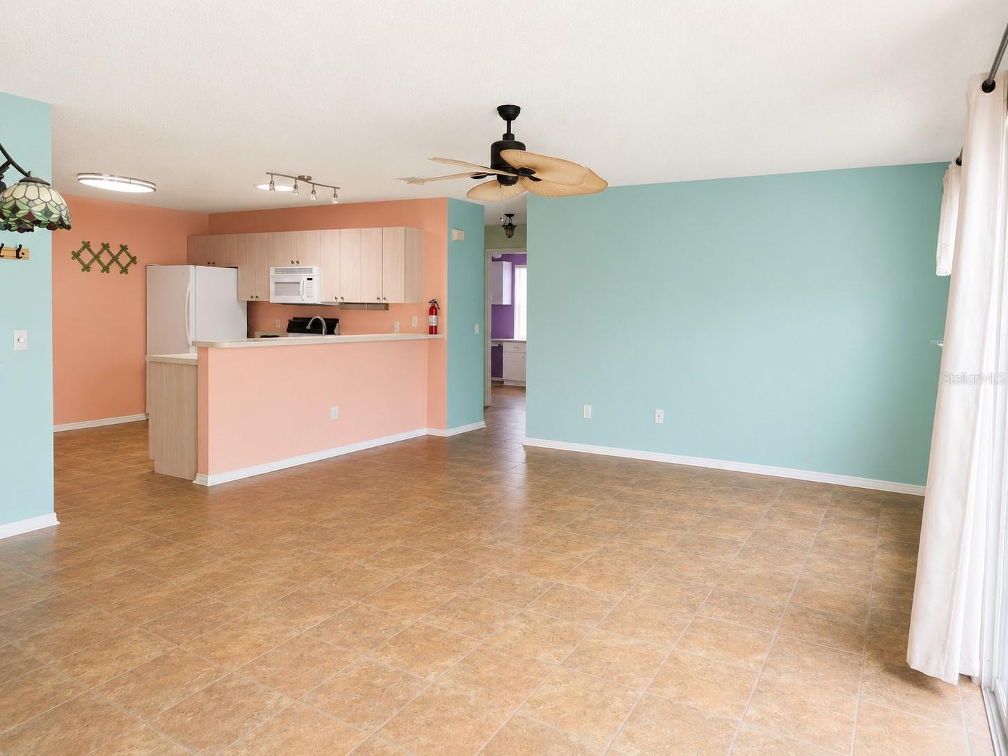 481 HILDALGO DR, THE VILLAGES, FL — photo 4