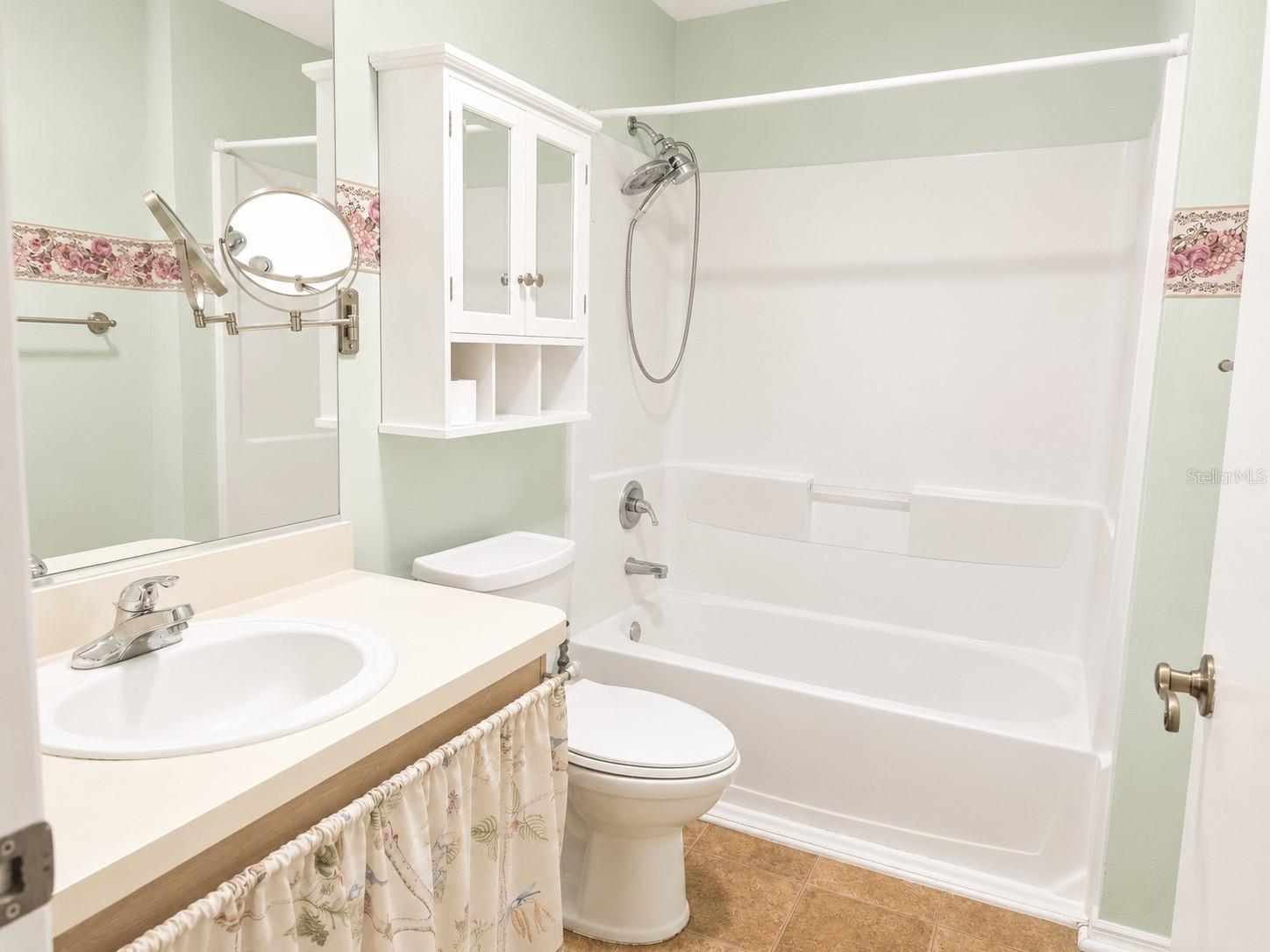 481 HILDALGO DR, THE VILLAGES, FL — photo 12