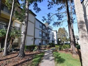 1908 LAKE ATRIUMS CIR #15, ORLANDO, FL