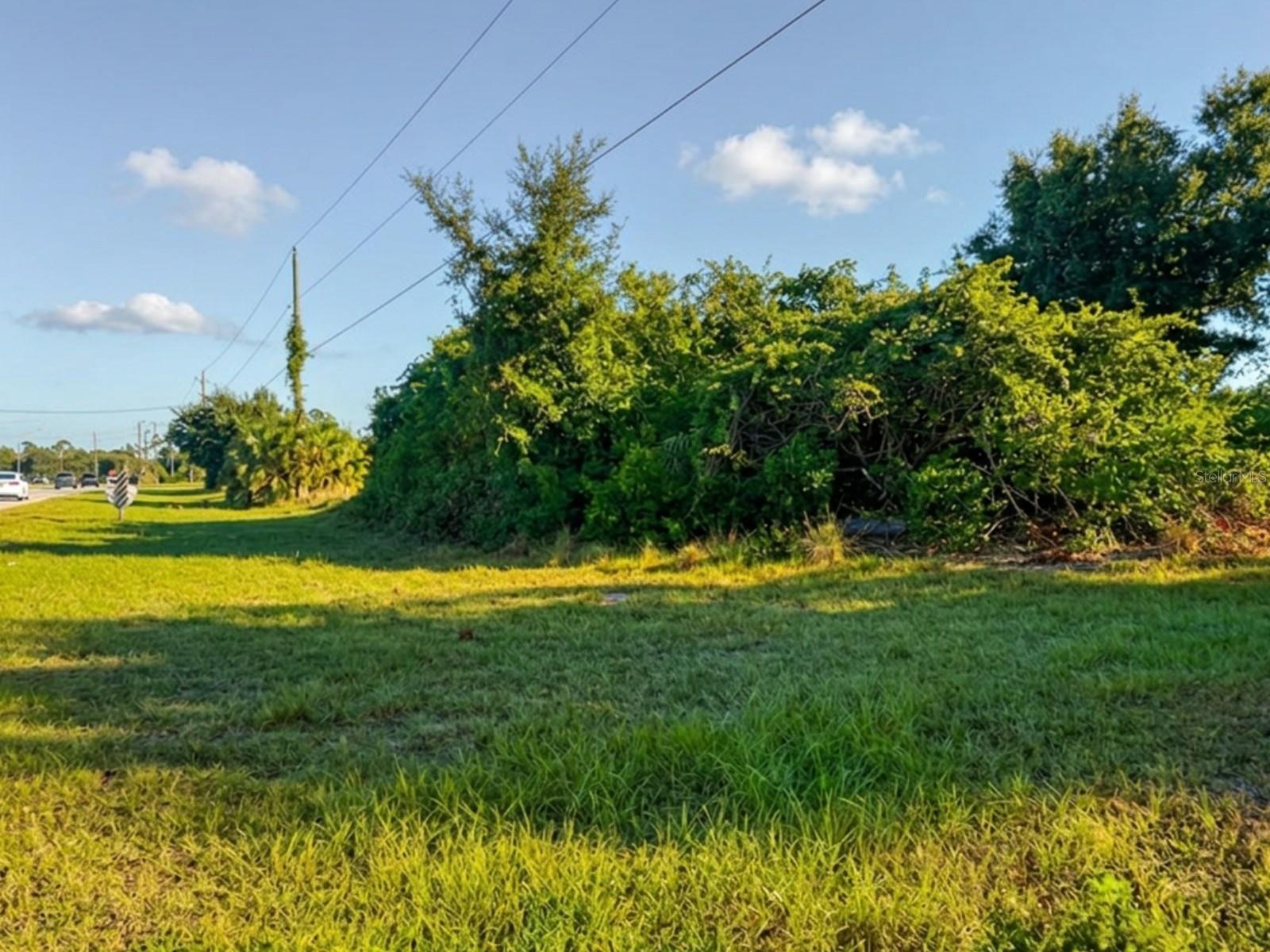 12303 GULFSTREAM BLVD, PORT CHARLOTTE, FL — photo 2