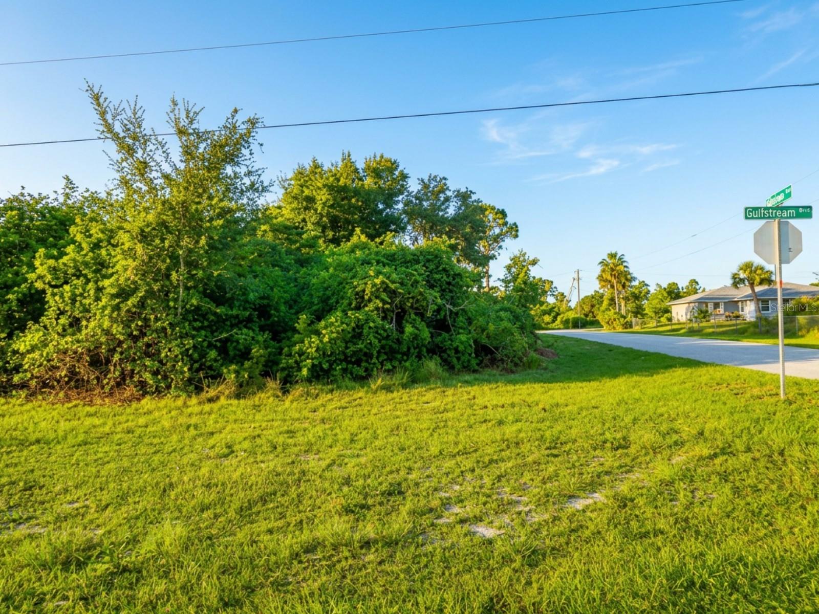 12303 GULFSTREAM BLVD, PORT CHARLOTTE, FL — photo 3