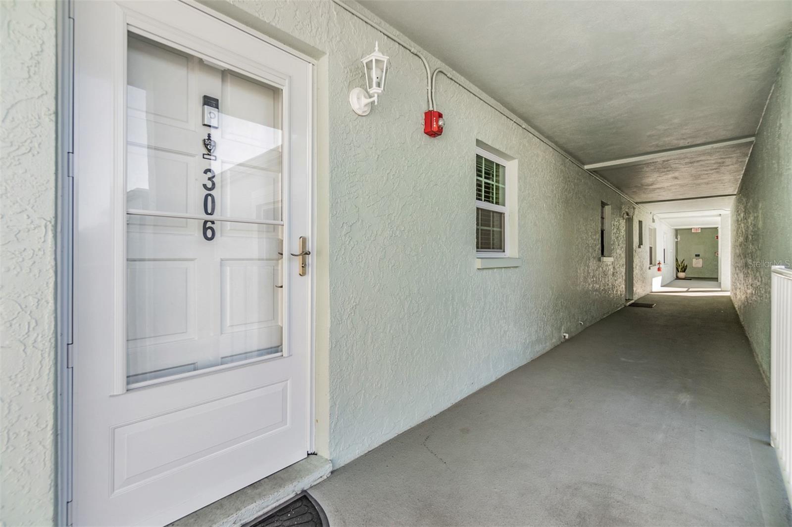 701 POINSETTIA RD #306, BELLEAIR, FL