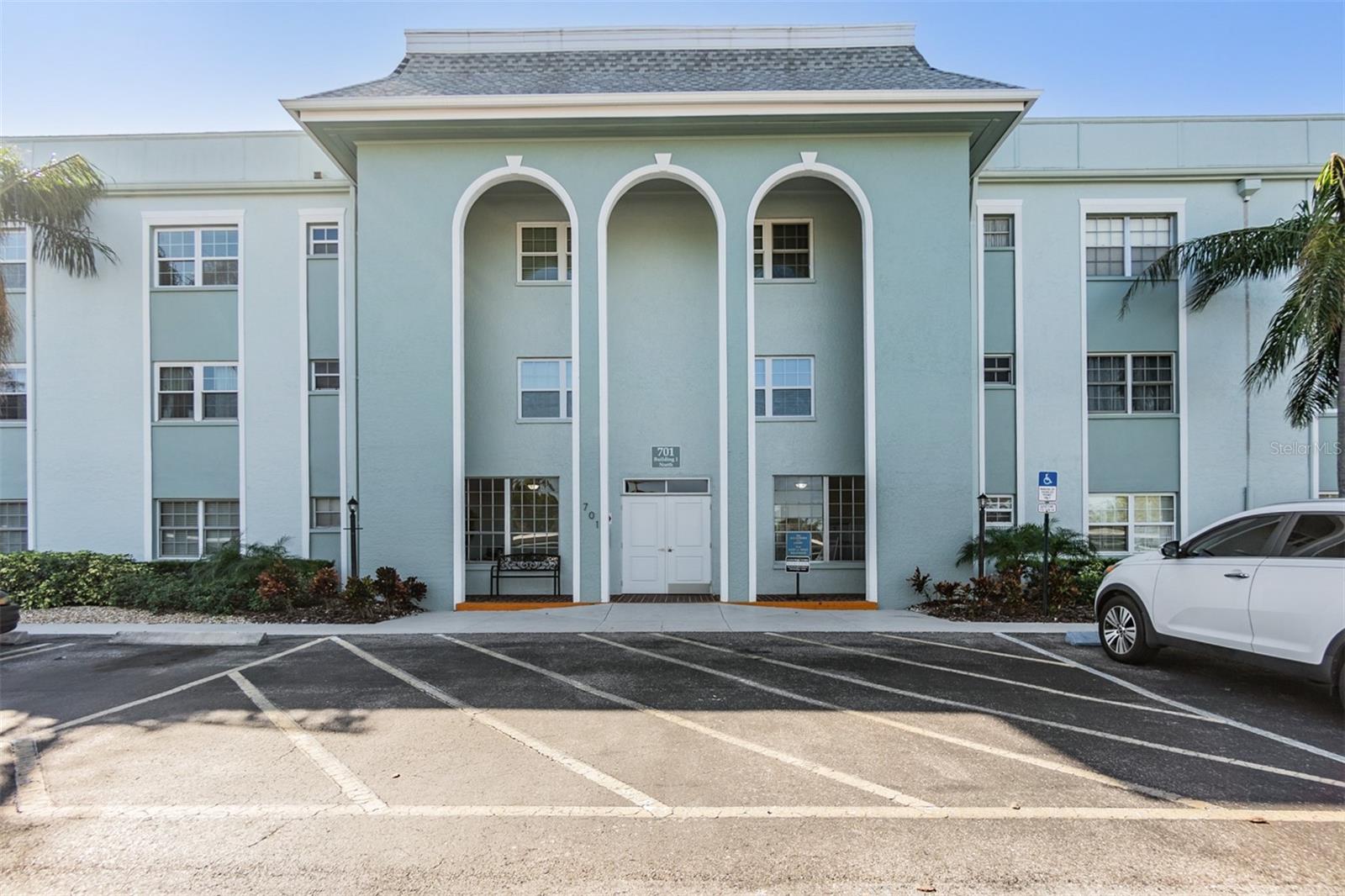 701 POINSETTIA RD #306, BELLEAIR, FL — photo 2
