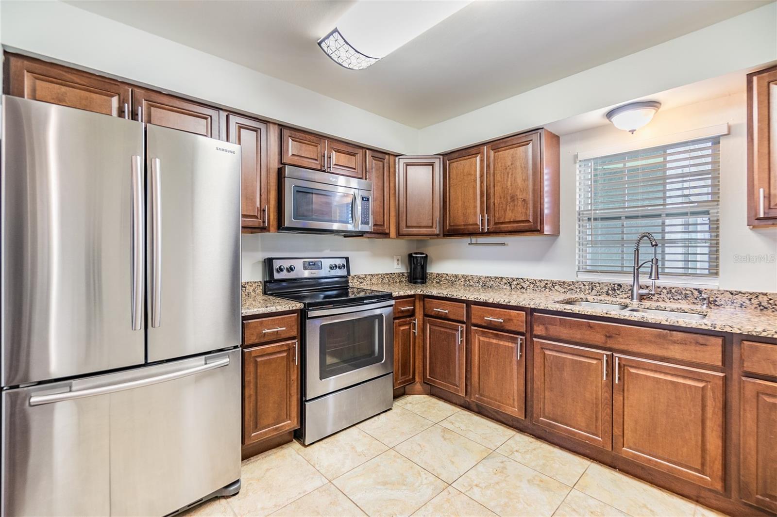701 POINSETTIA RD #306, BELLEAIR, FL — photo 4