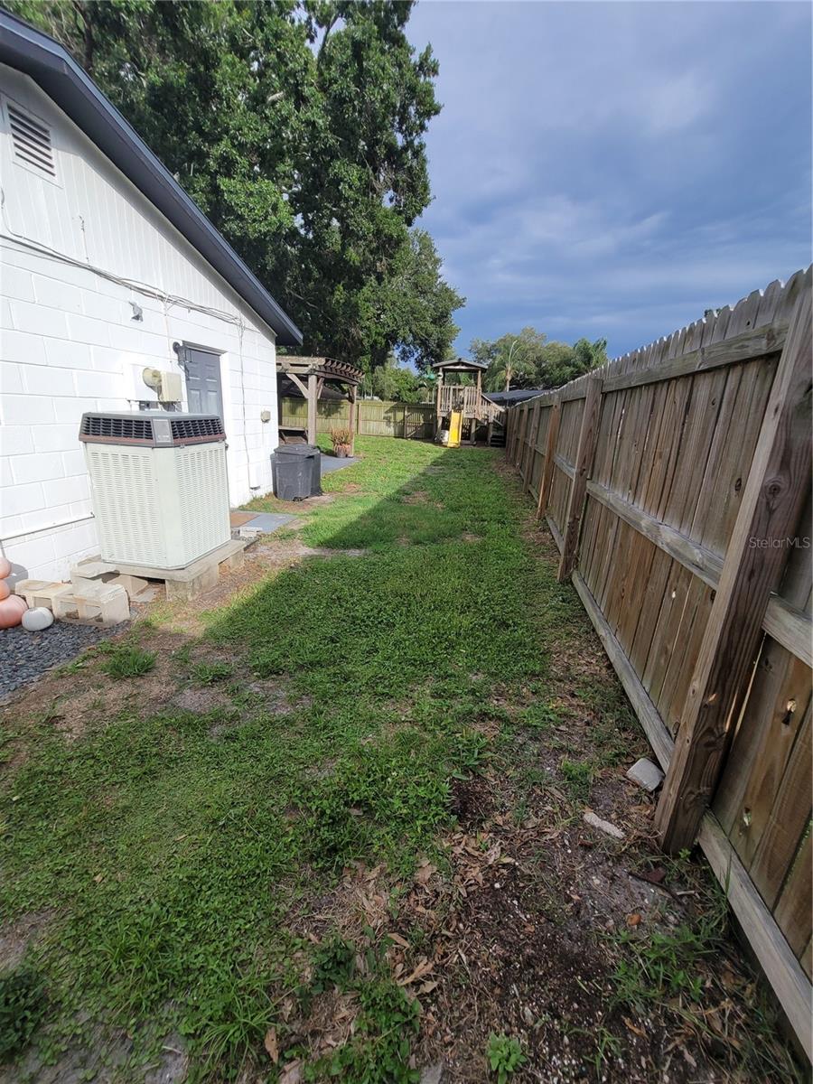 10061 61ST WAY N, PINELLAS PARK, FL — photo 41