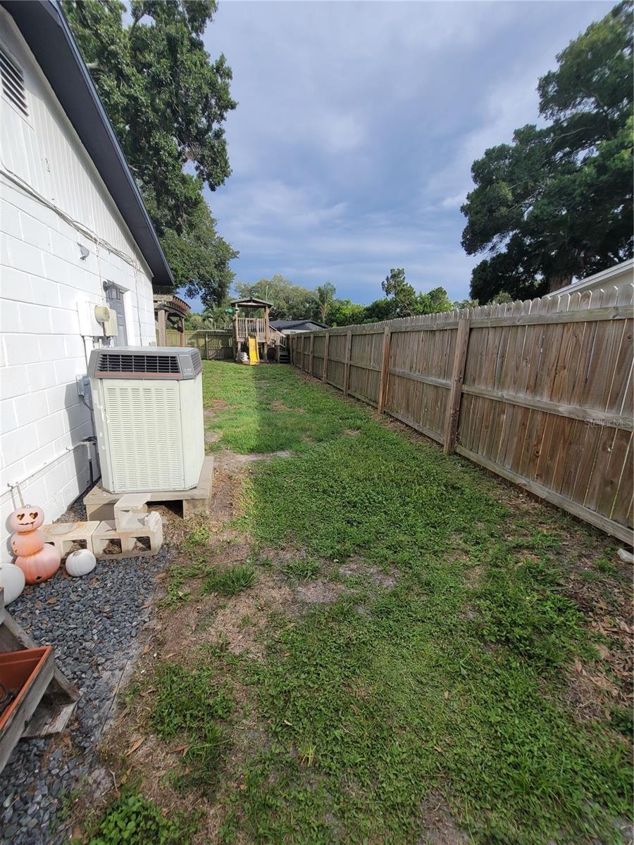 10061 61ST WAY N, PINELLAS PARK, FL — photo 42