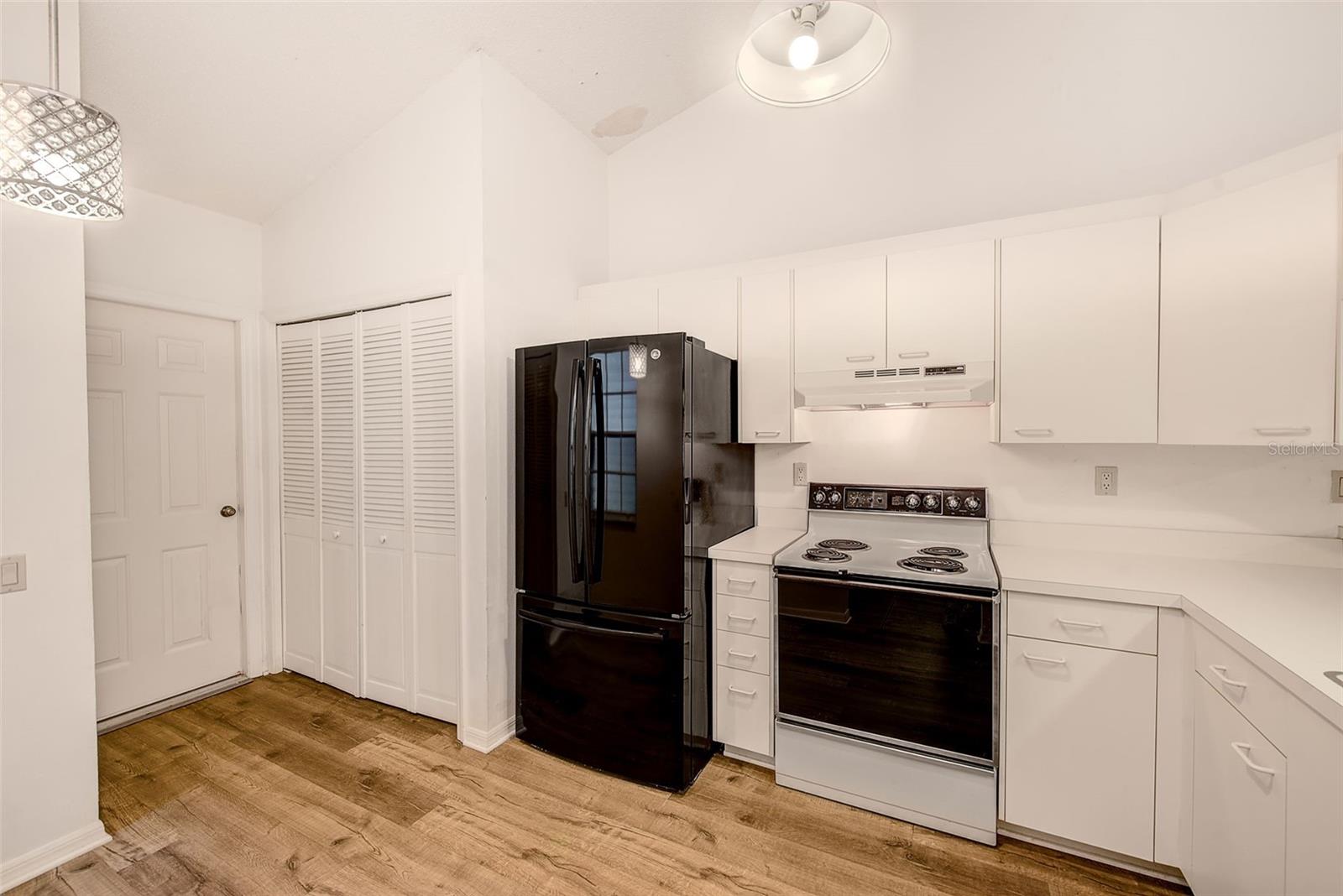 39650 US HIGHWAY 19 N #712, TARPON SPRINGS, FL — photo 12