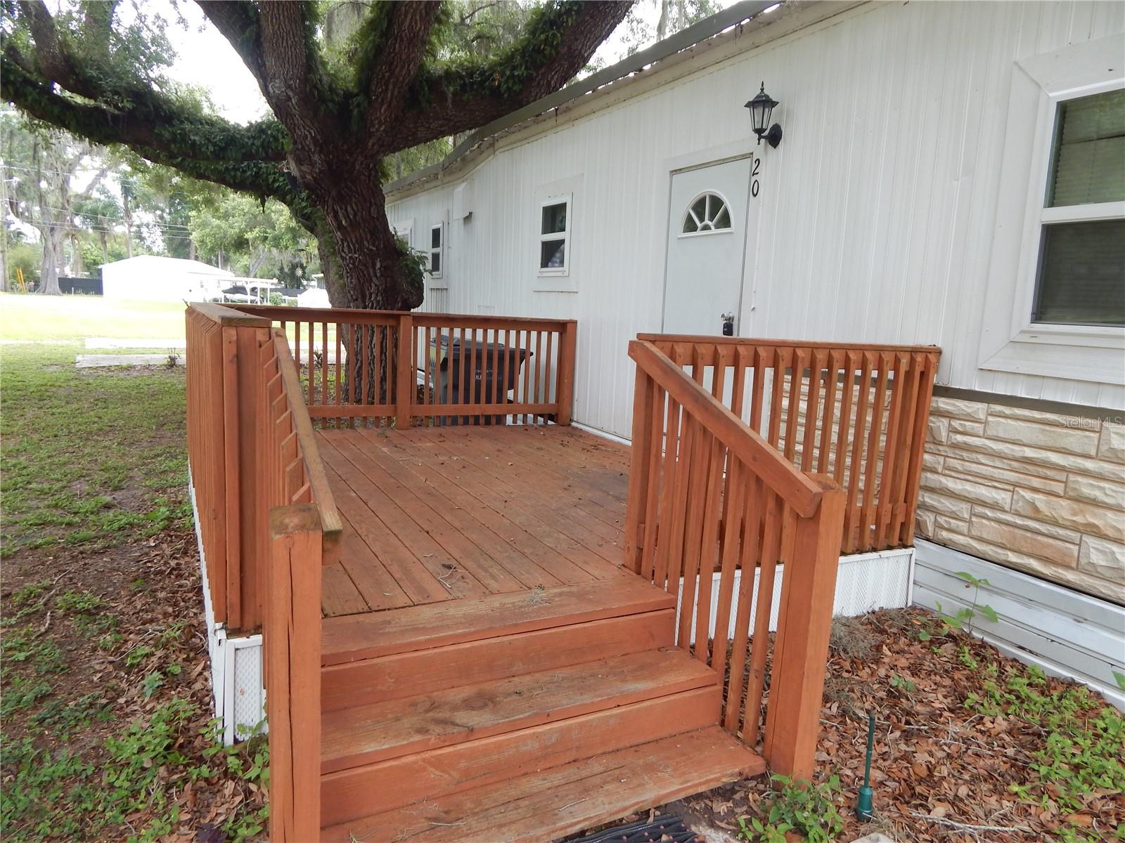 19 ANCHOR INN RD, LAKE WALES, FL — photo 2