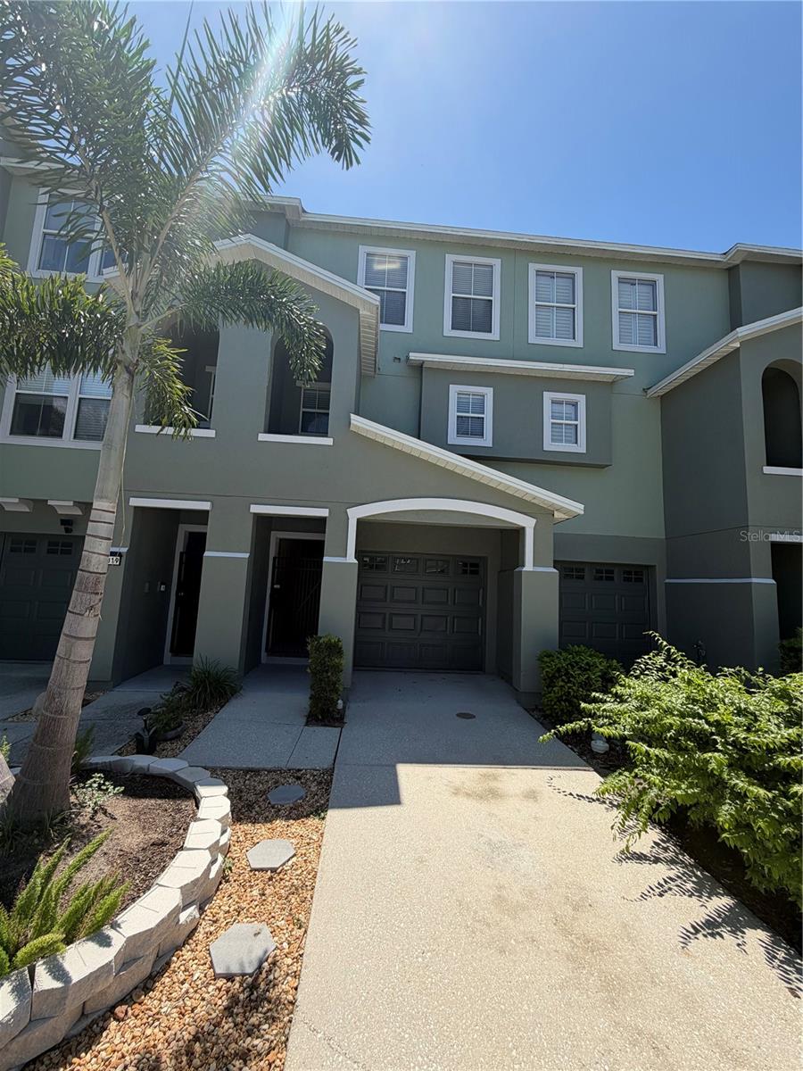 4817 TUSCAN LOON DR, TAMPA, FL — photo 2