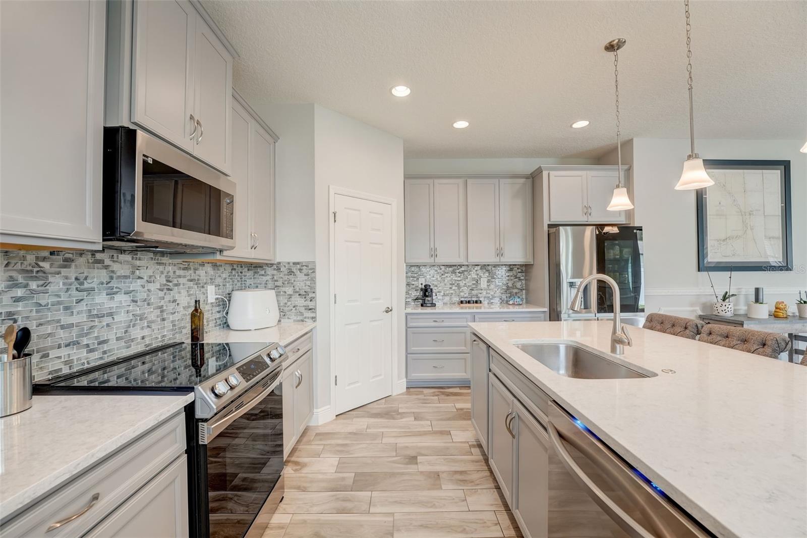 13106 FOXTAIL FERN DR, RIVERVIEW, FL — photo 22